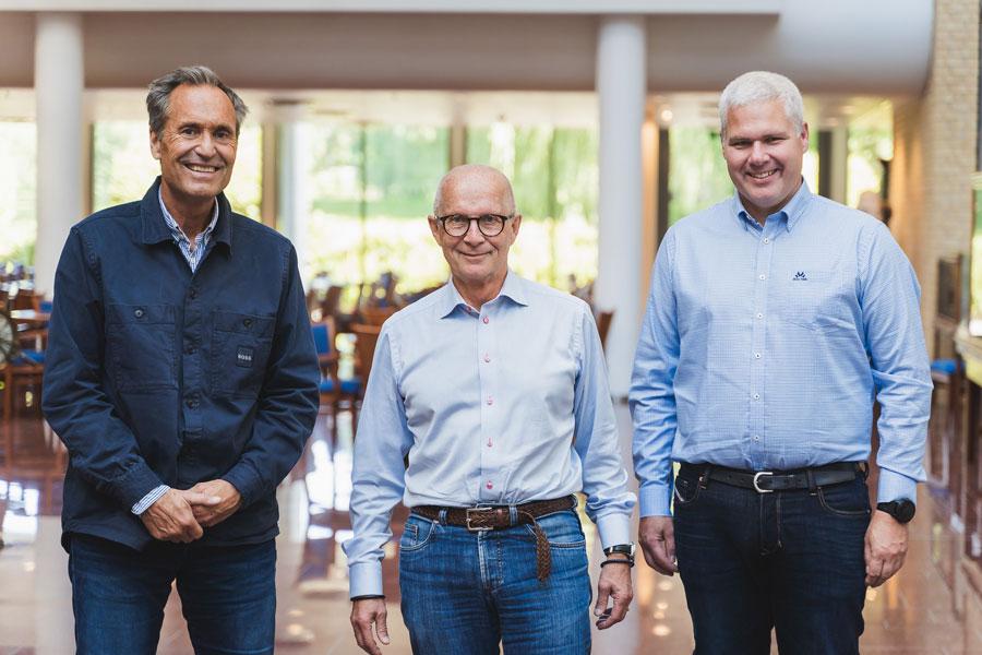 Staria's Kjell Grönberg, Sales Executive, with Asbjørn Sundodden, Senior Consultant and Bo Hjort Christensen
